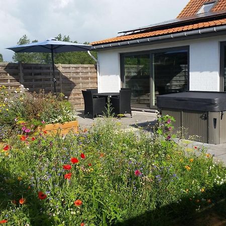 Vakantiehuis 'De Wulpenbrug' Exterior foto